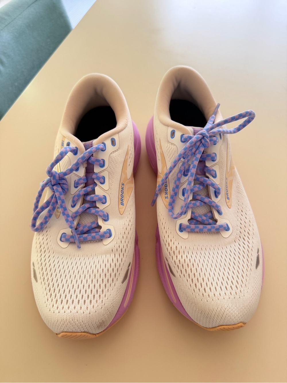 Brooks women’s Ghost 15 Special Movement Moment